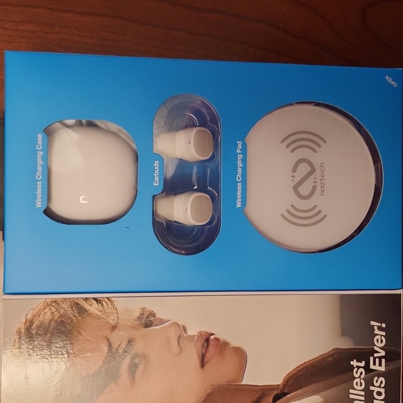 Naztech Freedom+ Wireless Earbuds - Picture 3 of 5